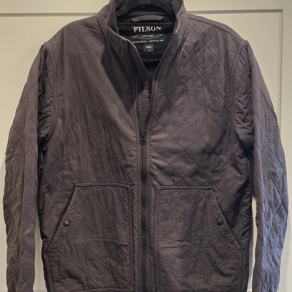 Filson Charcoal Black Quilted Jacket - Picture 1 of 5